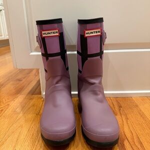 Hunter Purple and Black Women's Winter Rain Boots